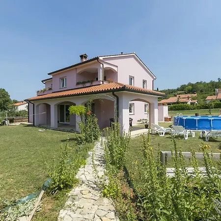 Apartament Elina