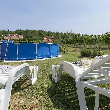 Appartamento Elina Labin (Istria)
